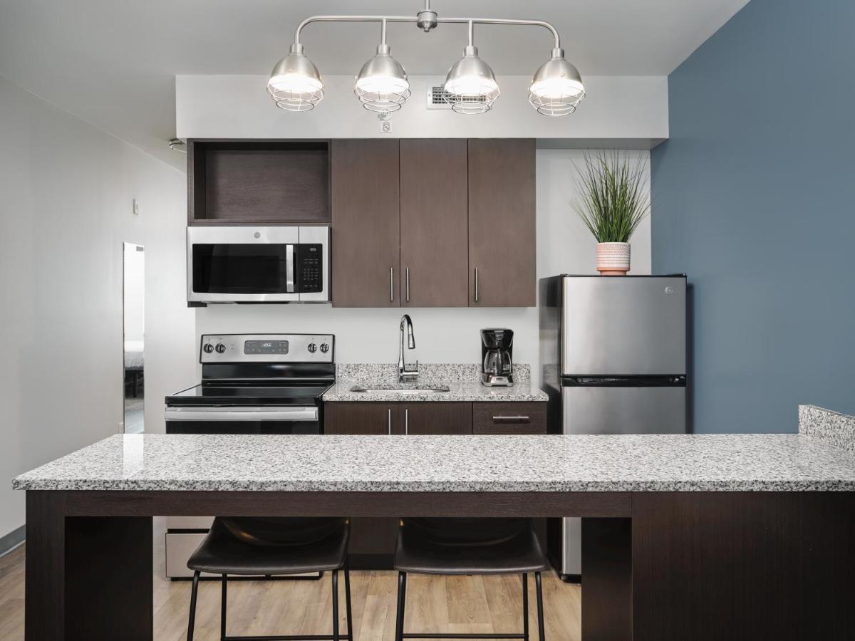 Stayapt Suites Houston-Nasa/Clear Lake Webster Εξωτερικό φωτογραφία